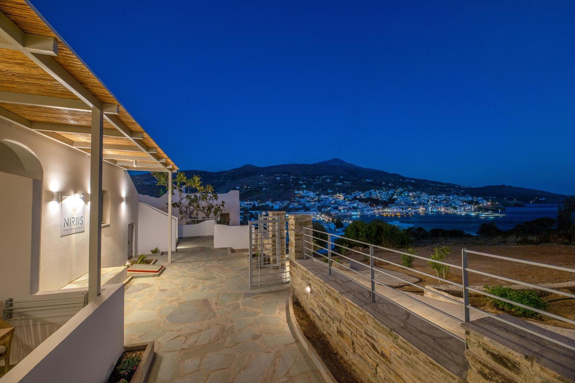 Niriis Sea View Studio Melite Batsi บาทซี ภายนอก รูปภาพ